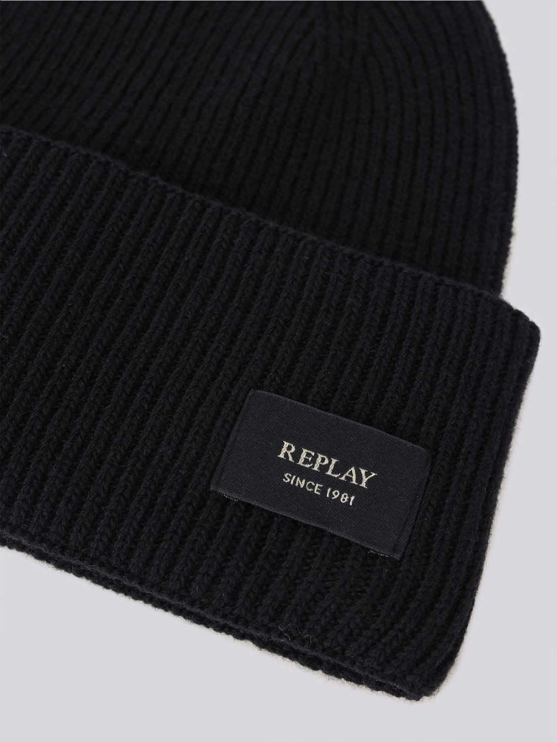 Unisex čepice z recyklované kašmírové směsi s ohrnutým lemem