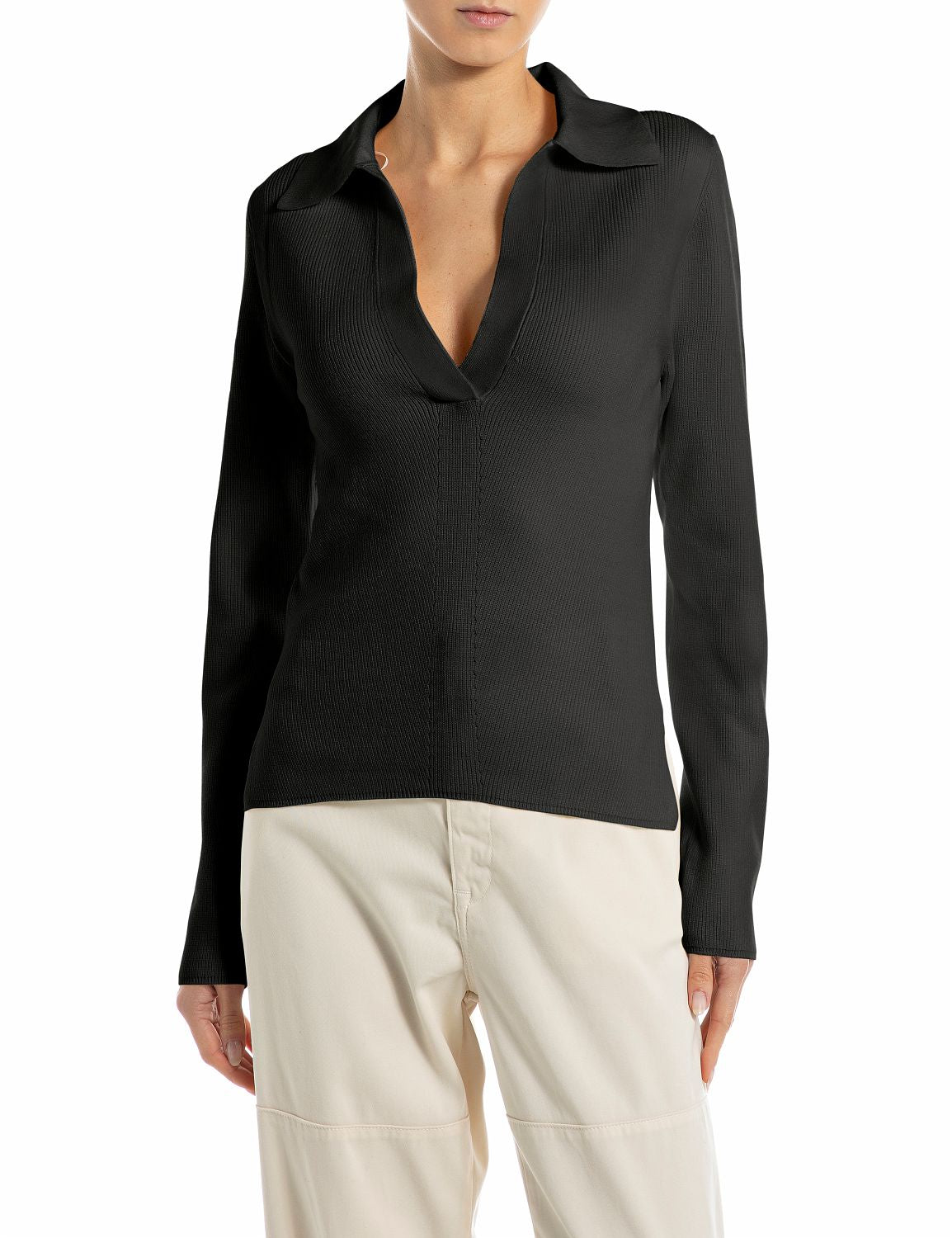 ŽEBROVANÝ SVETR S LÍMEČKEM