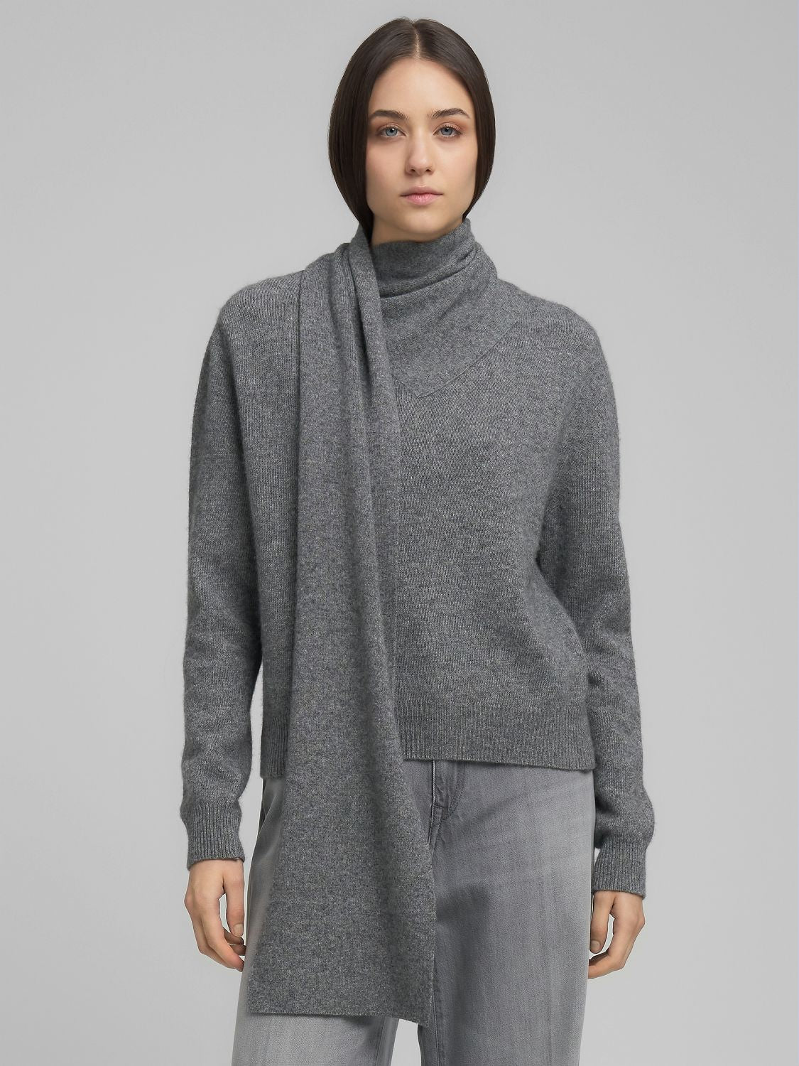 Dámský svetr s šálovým límcem