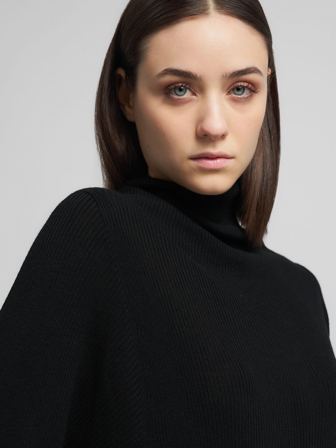 REPLAY ÚPLETOVÉ ŠATY S ROLÁKEM