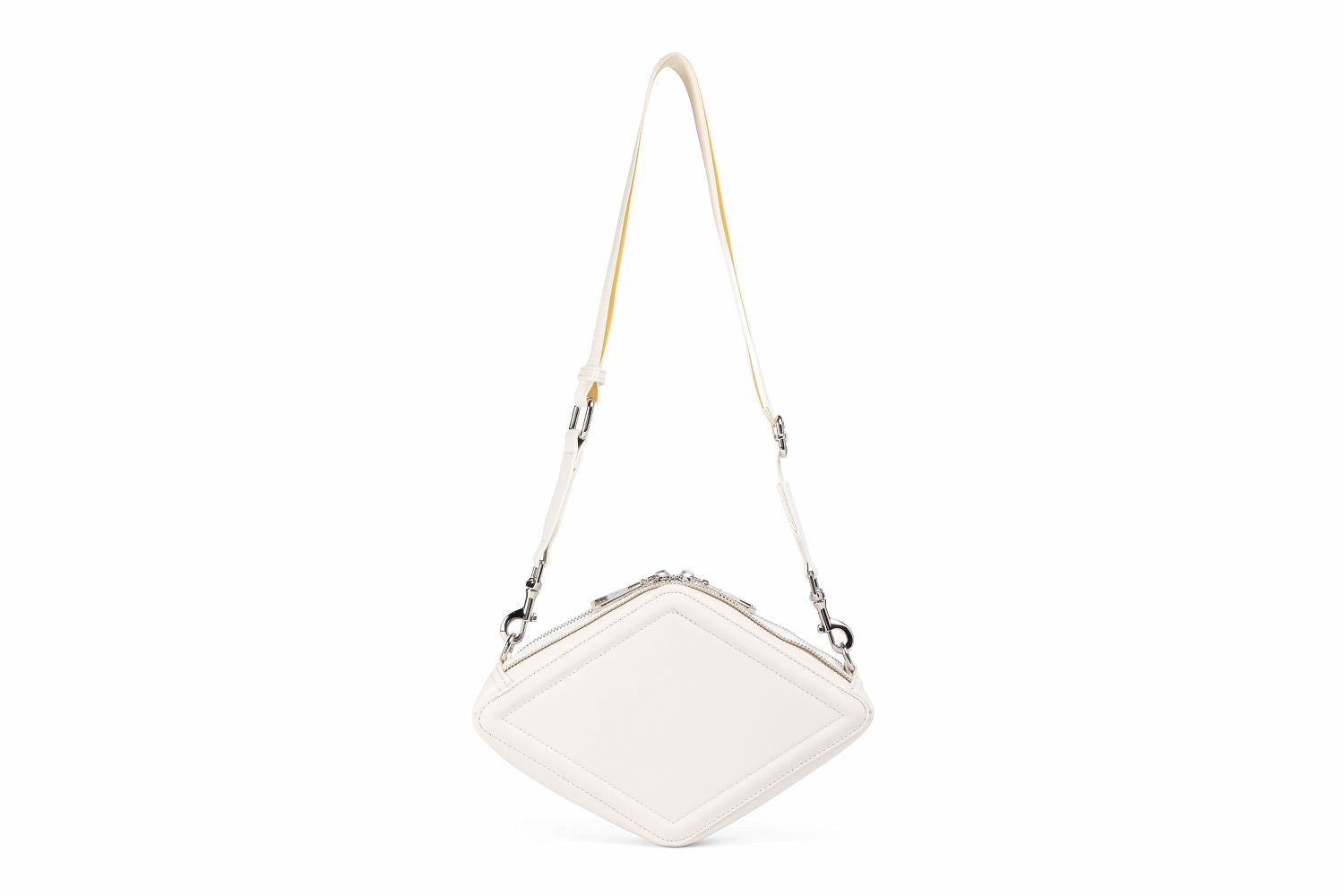 Crossbody kabelka ve tvaru diamantu