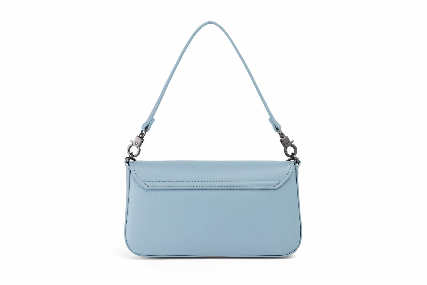 Dámská kabelka s kovovým řetízkem