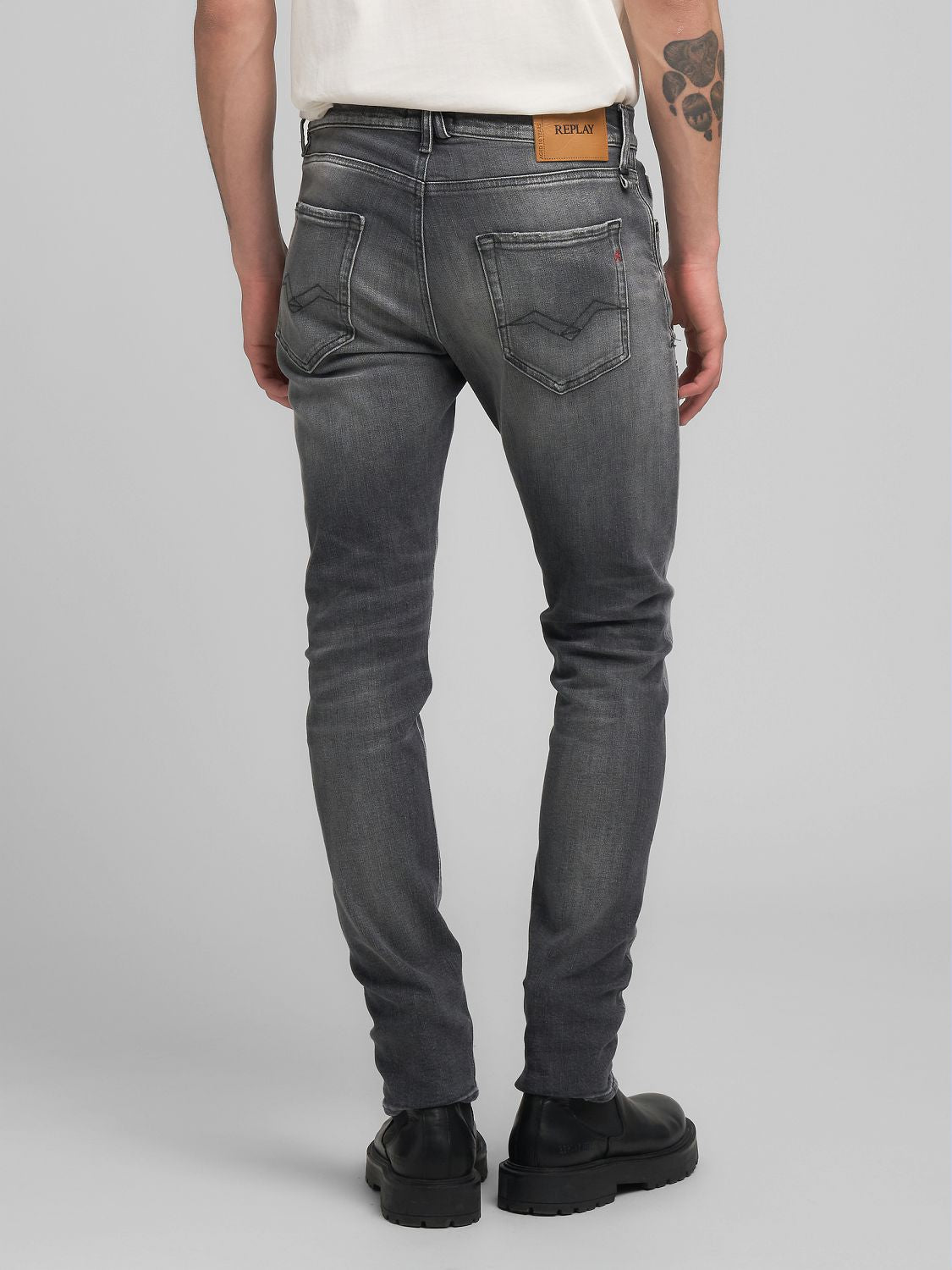 MICKYM – Džíny zúženého střihu