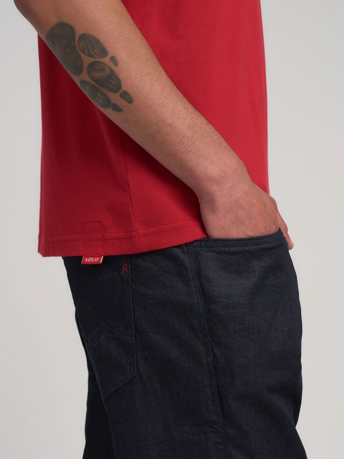 JERSEY TRIČKO S VÝŠIVKOU R