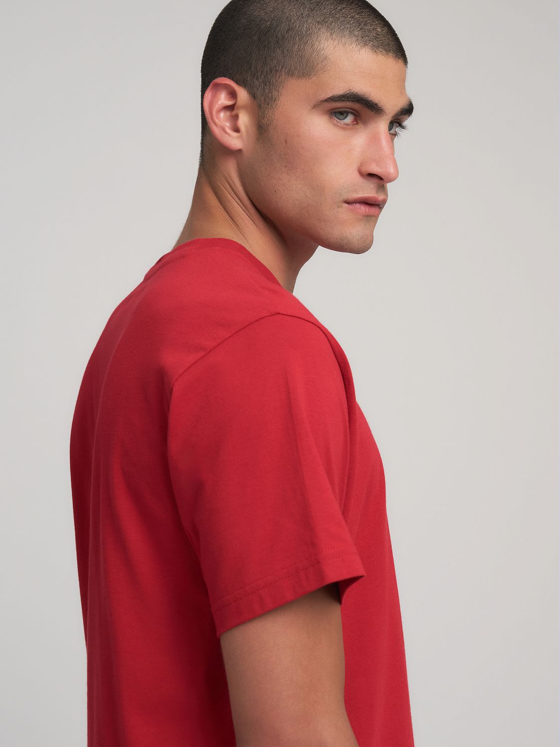 JERSEY TRIČKO S VÝŠIVKOU R