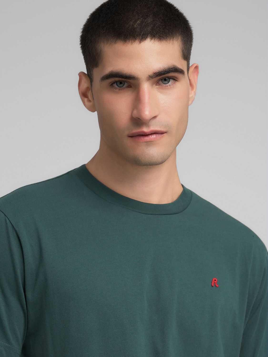 JERSEY TRIČKO S VÝŠIVKOU R