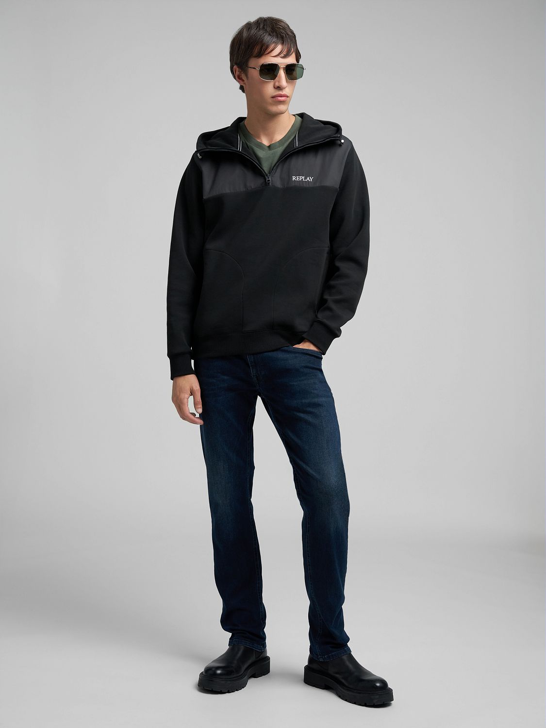 Pánská mikina z technického fleecu s kapucí a zipem