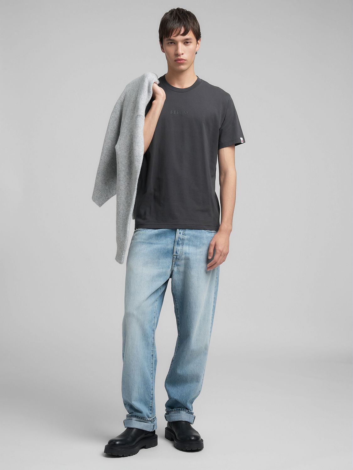 BAVLNĚNÉ TRIČKO S NÁPISEM