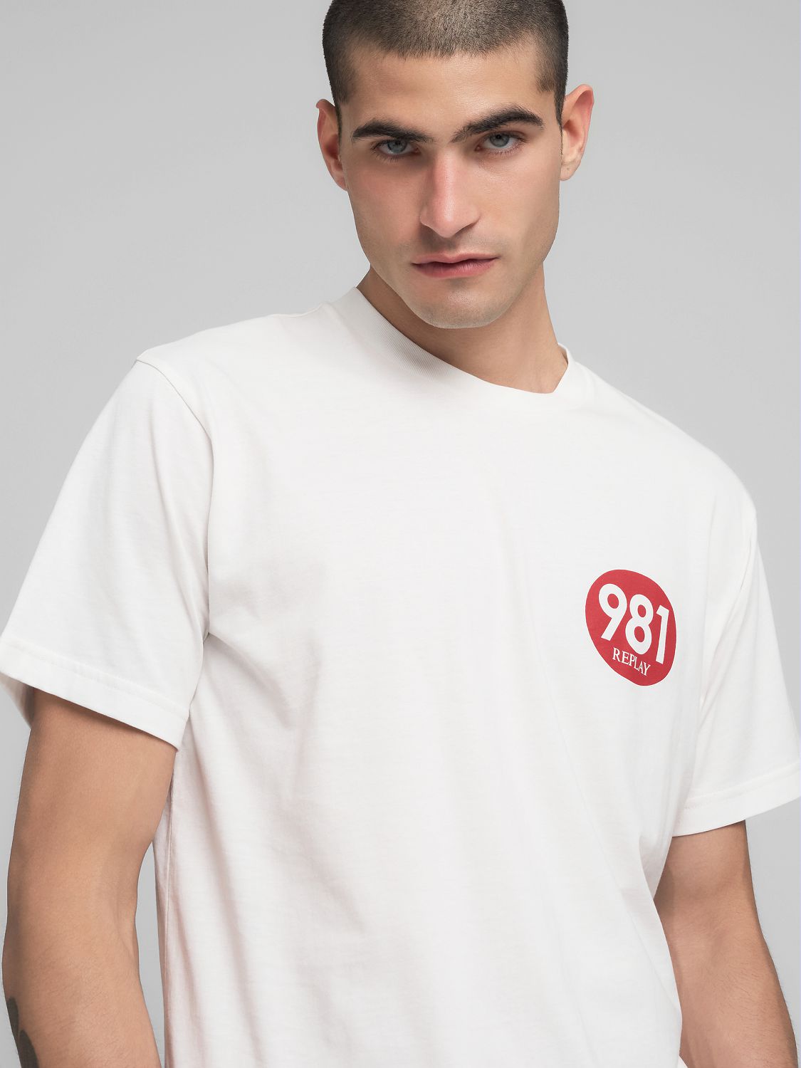 BAVLNĚNÉ TRIČKO S NÁPISEM