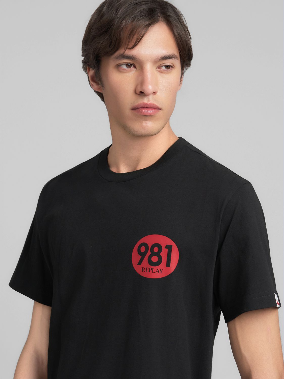 BAVLNĚNÉ TRIČKO S NÁPISEM