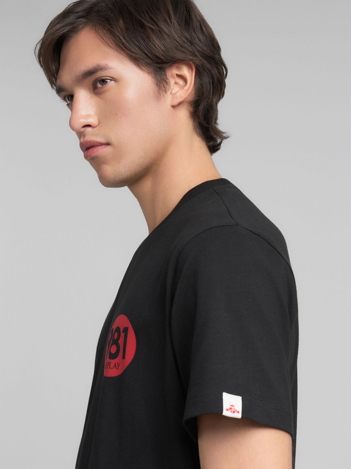 BAVLNĚNÉ TRIČKO S NÁPISEM