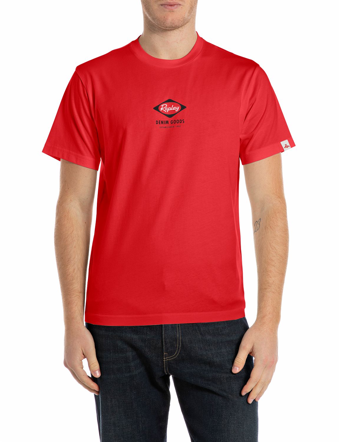 TRIČKO S KULATÝM VÝSTŘIHEM A HERITAGE POTISKEM