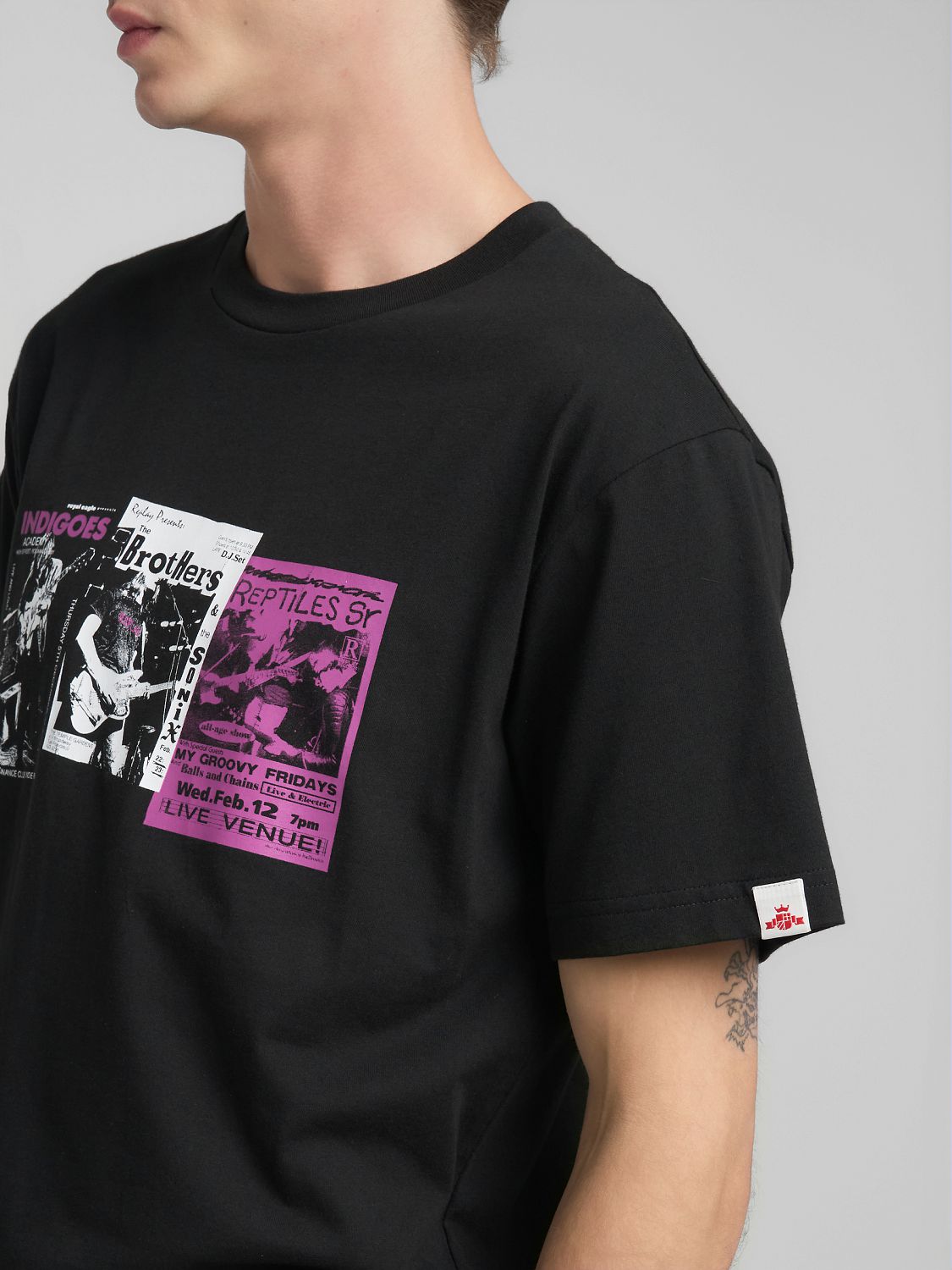 Pánské tričko s potiskem na hrudi