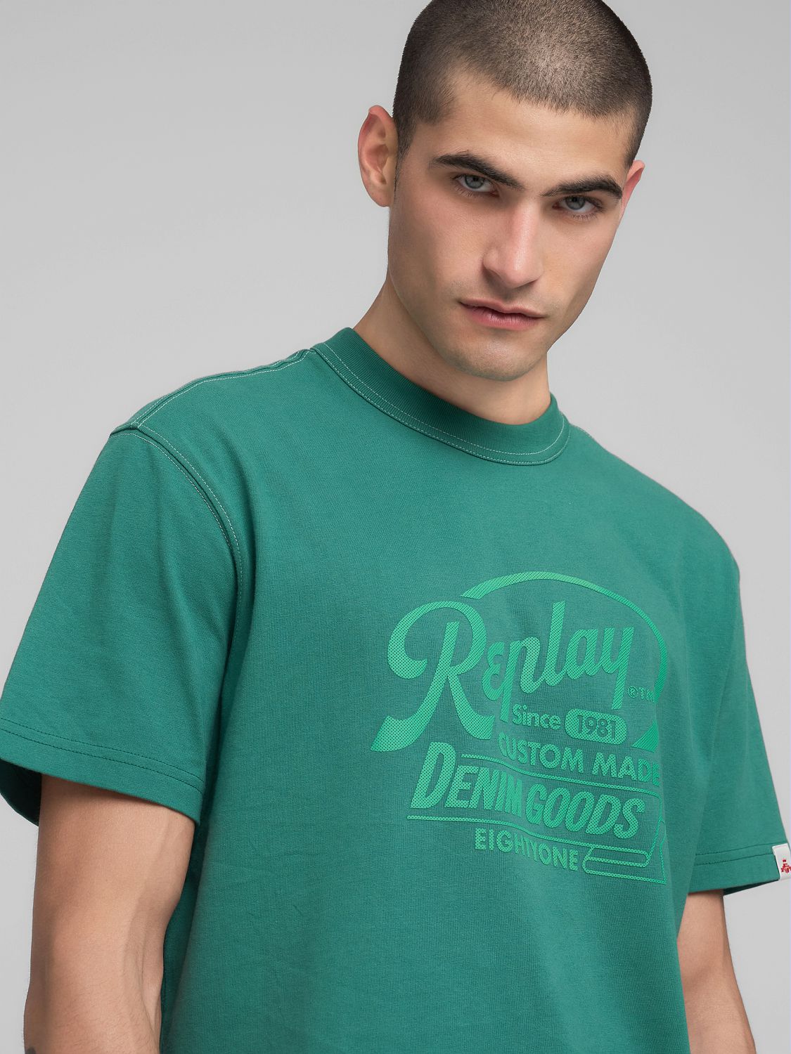 Retro tričko s potiskem Replay