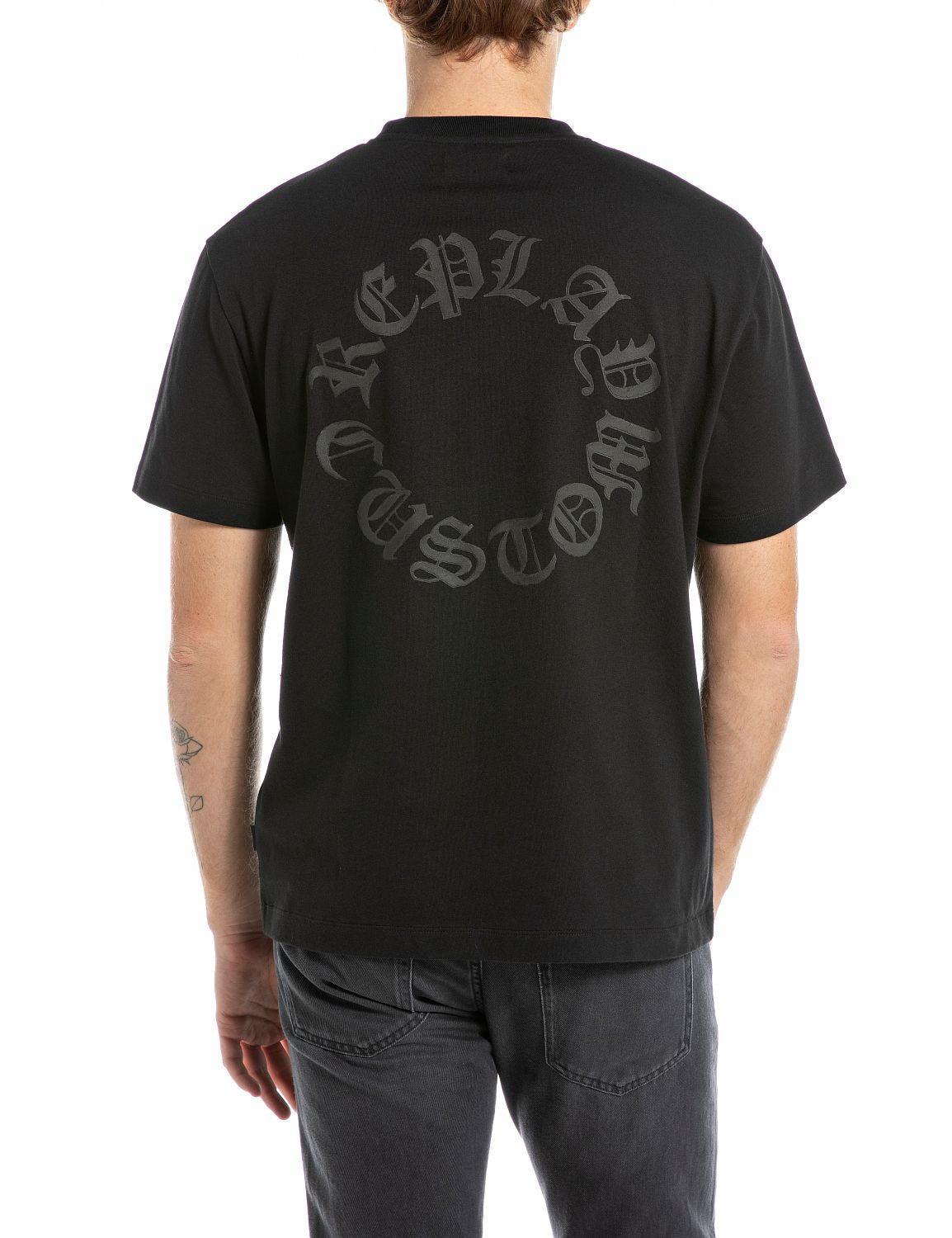 Jednoduché pánské tričko s kapsou