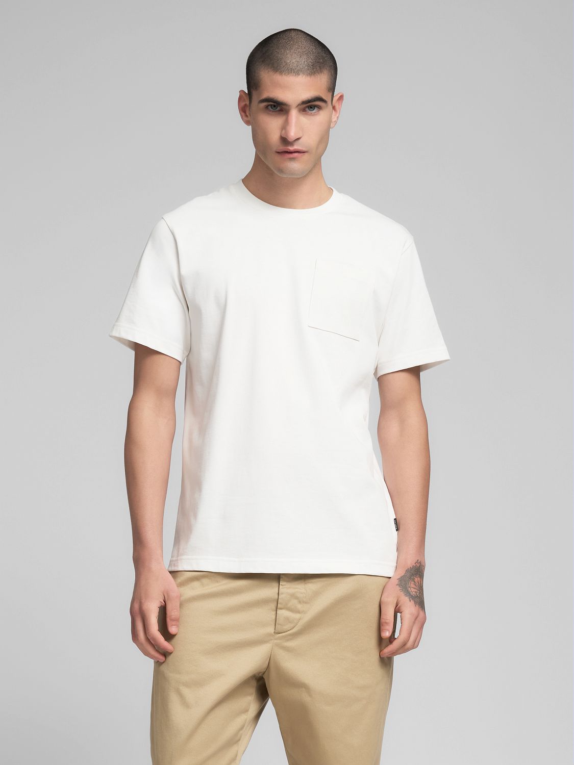 Úpletové tričko s náprsní kapsou a potiskem