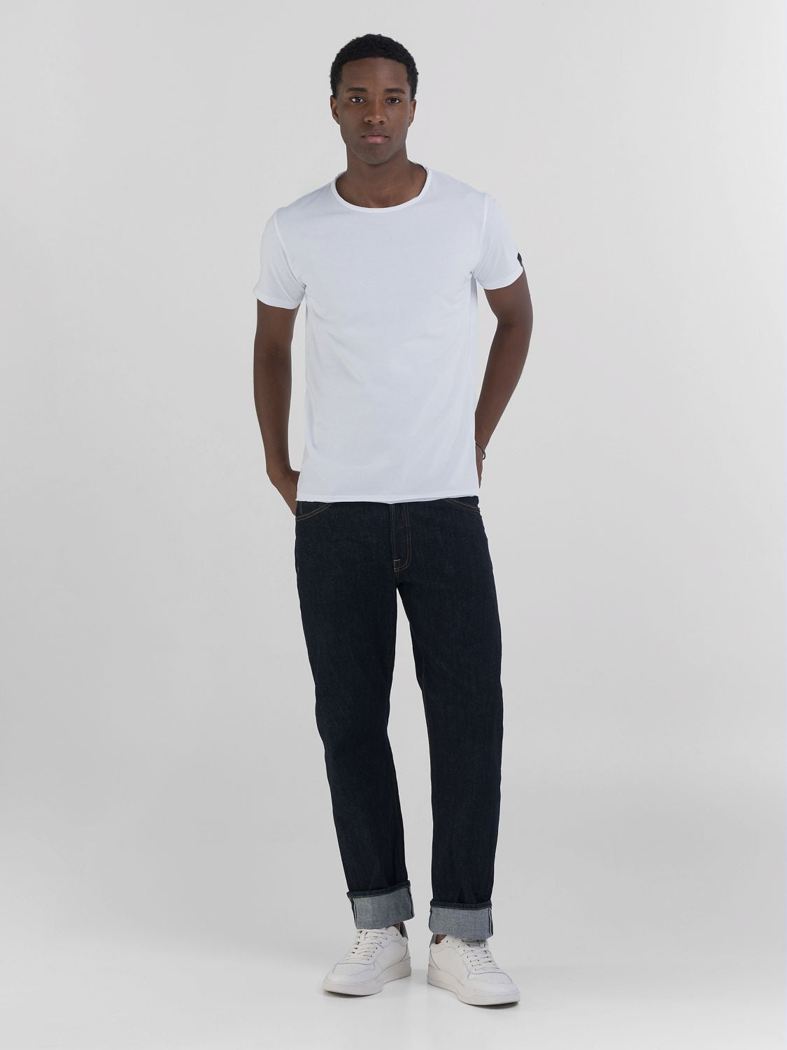 Bavlněné tričko s kulatým výstřihem