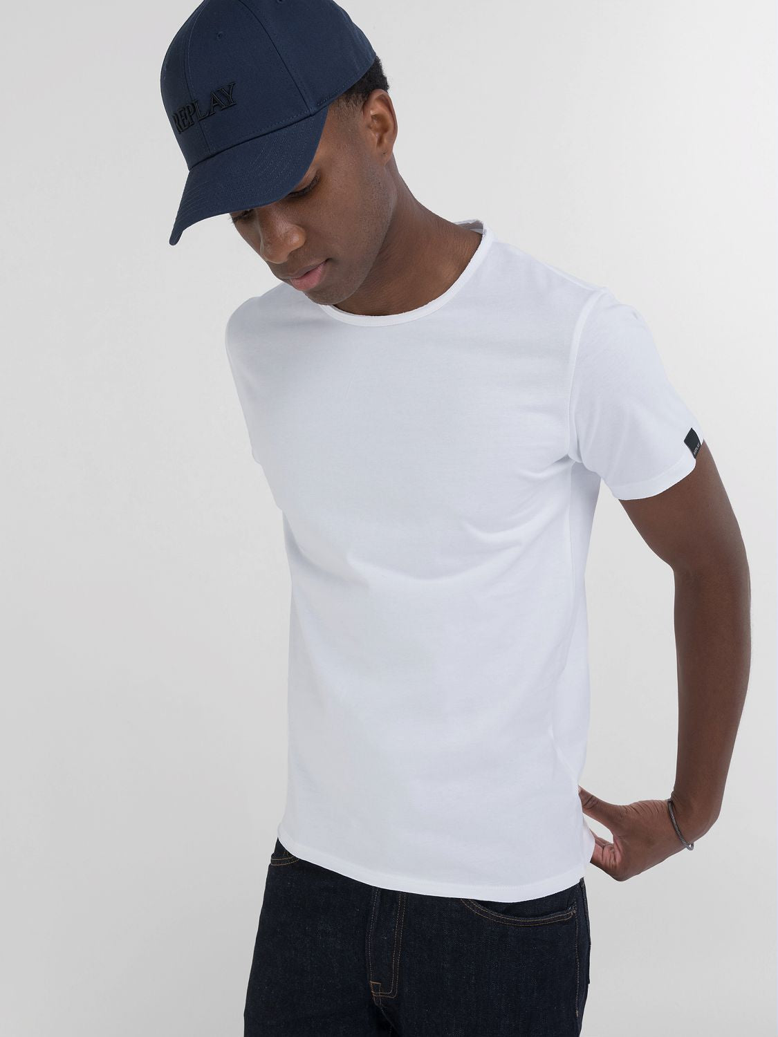 Bavlněné tričko s kulatým výstřihem