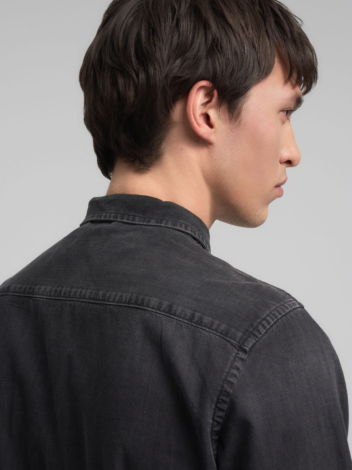 Černá džínová košile