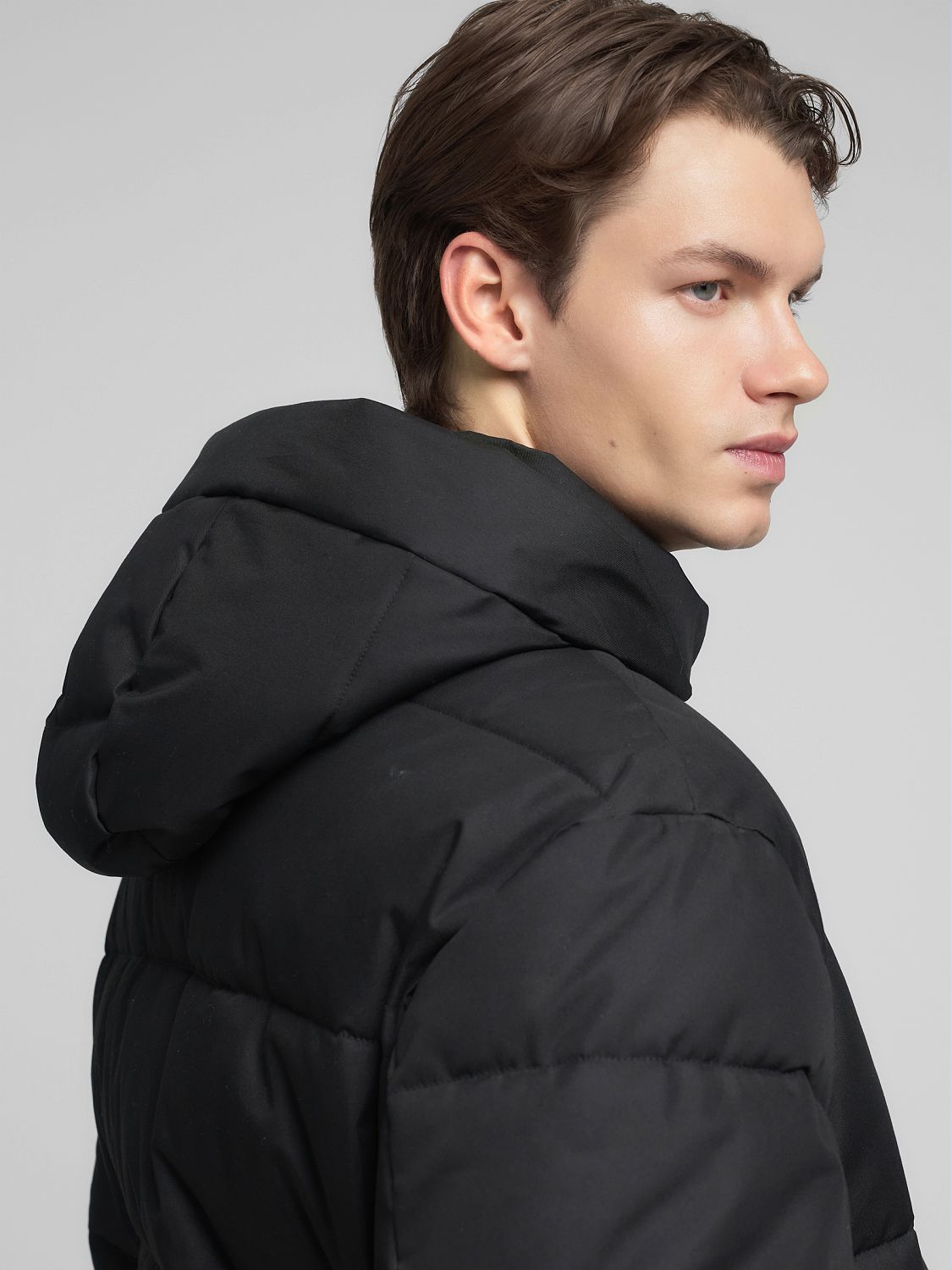 Pánská prošívaná bunda s kapucí