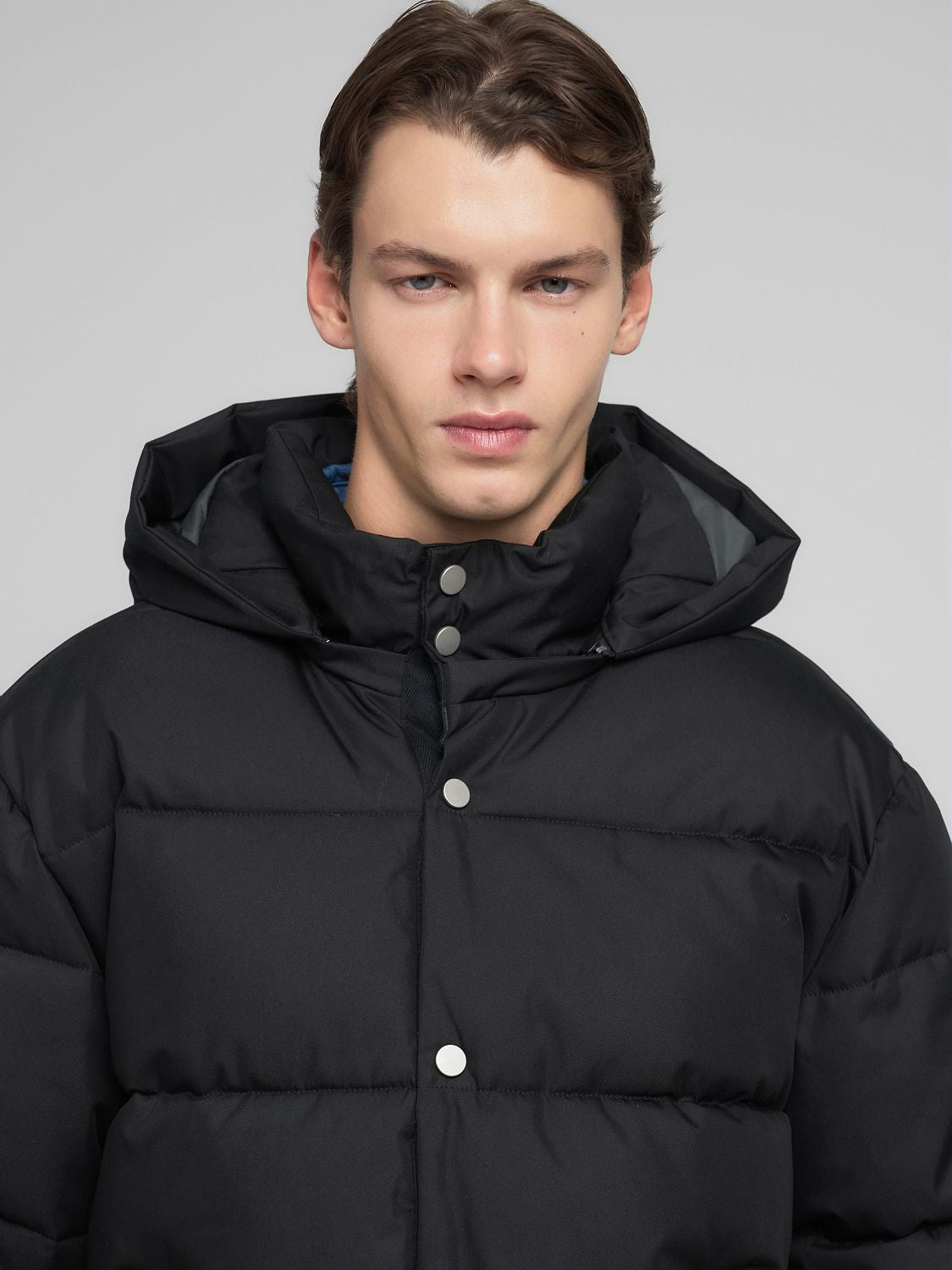 Pánská prošívaná bunda s kapucí