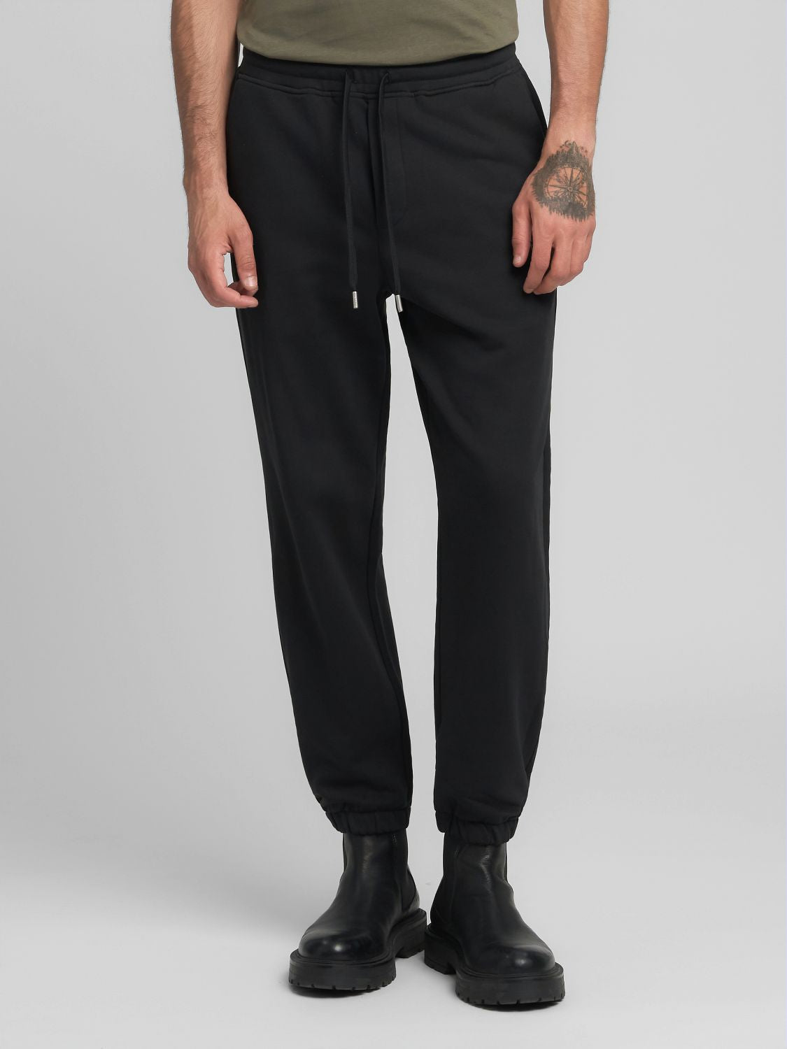 Tepláky s rovným střihem