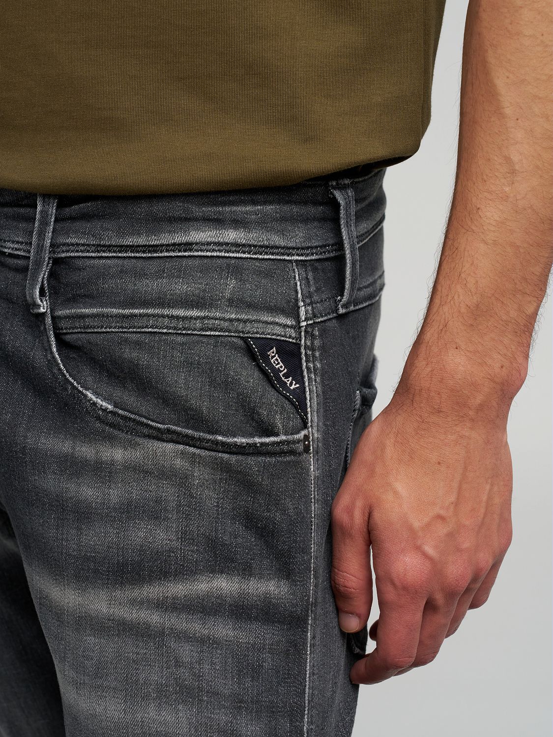 ANBASS – Džíny úzkého střihu