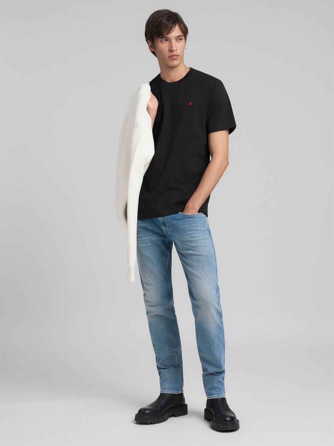 ANBASS – Džíny úzkého střihu