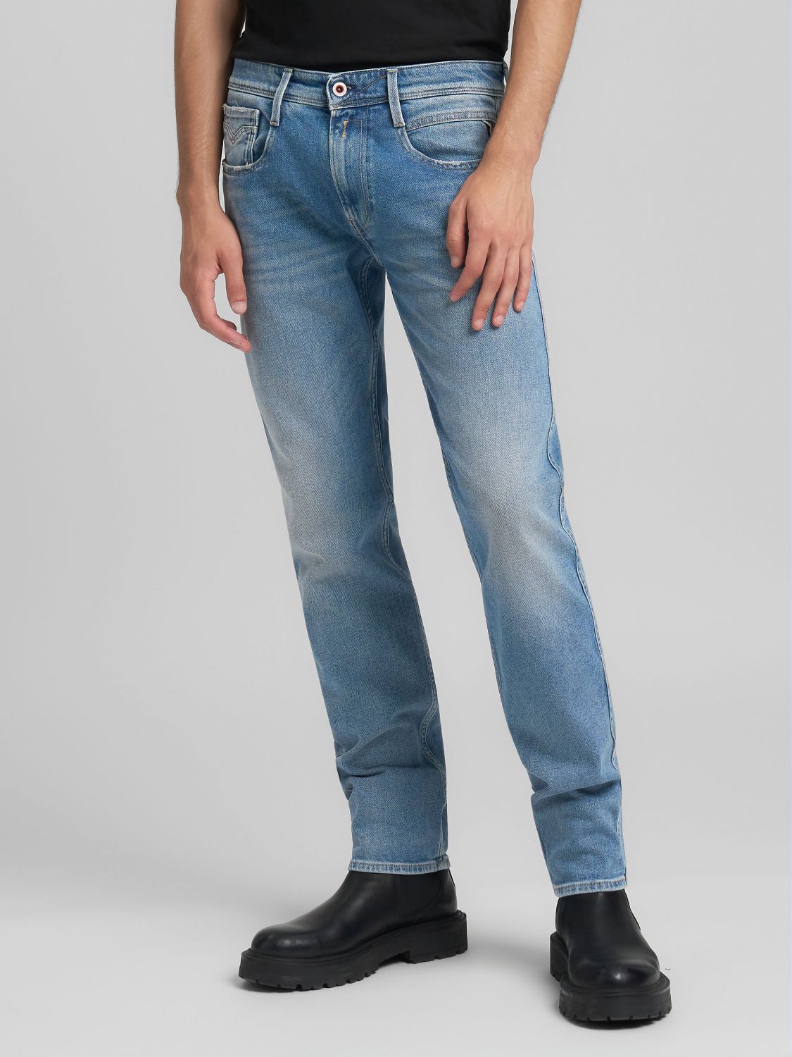 ANBASS – Džíny úzkého střihu