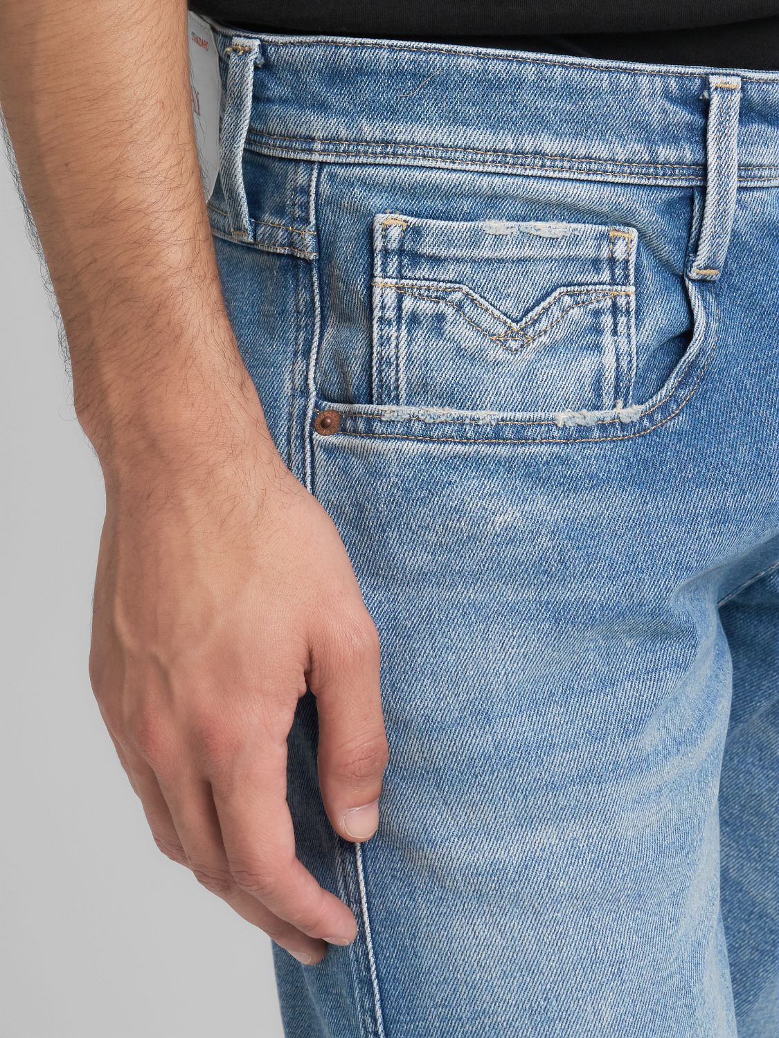 ANBASS – Džíny úzkého střihu