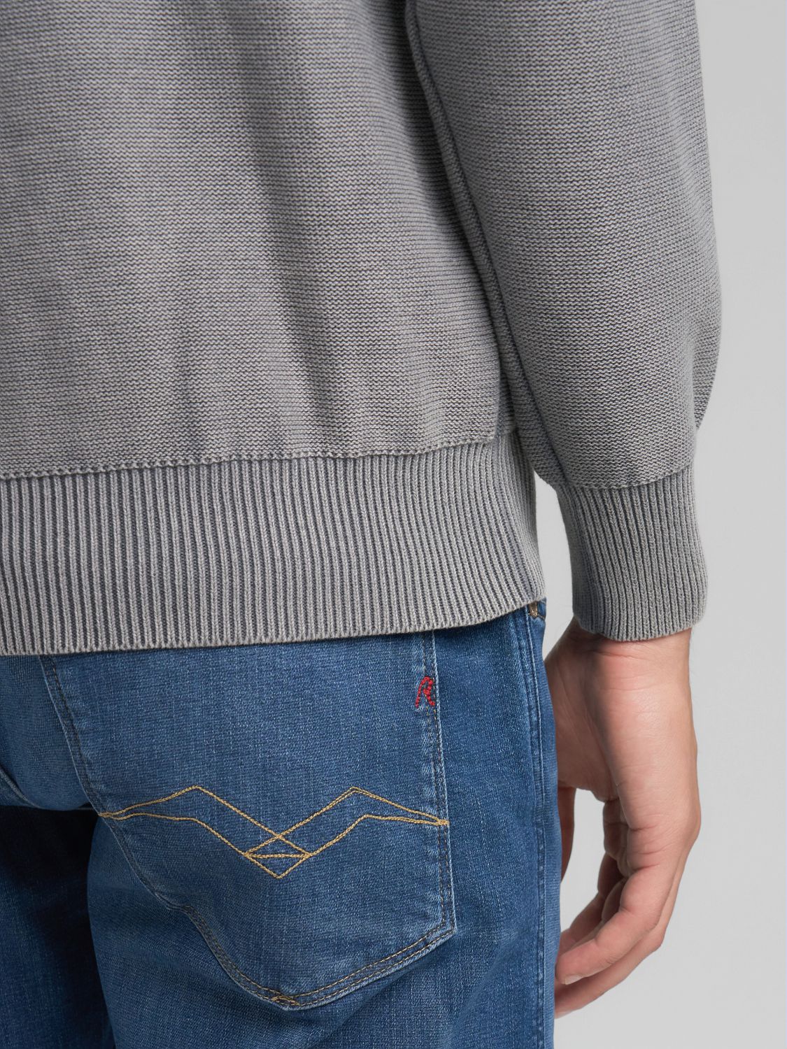 Pánský pletený svetr s kapucí z bavlny