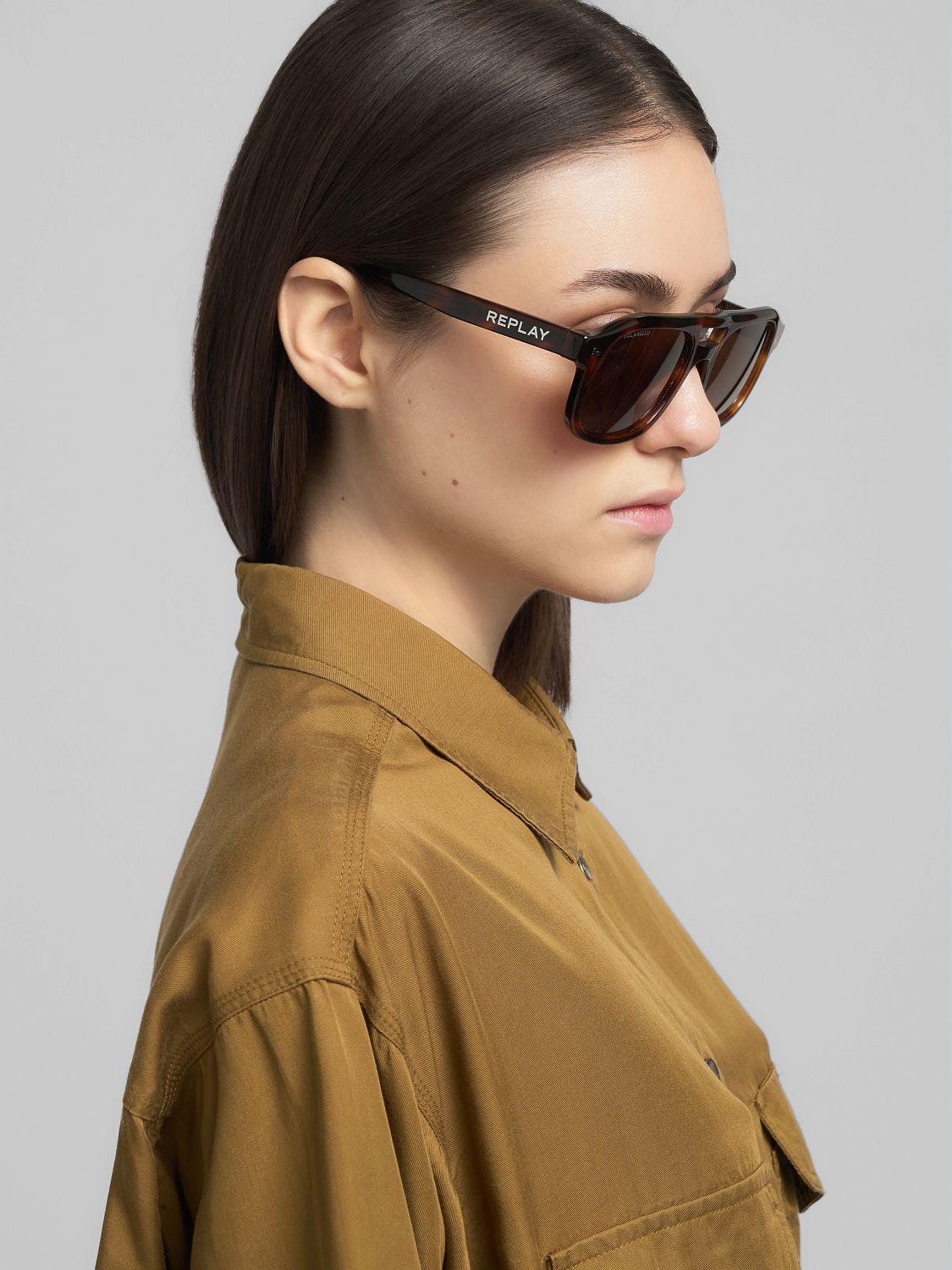 Dámská oversized košile s kapsami