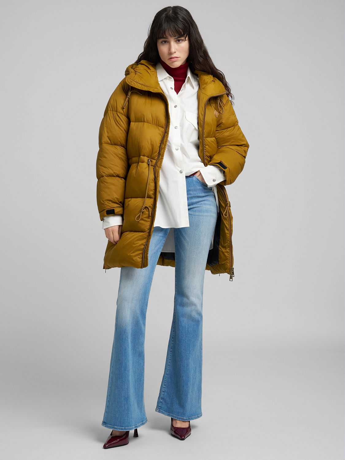 Dámská oversized košile s kapsami