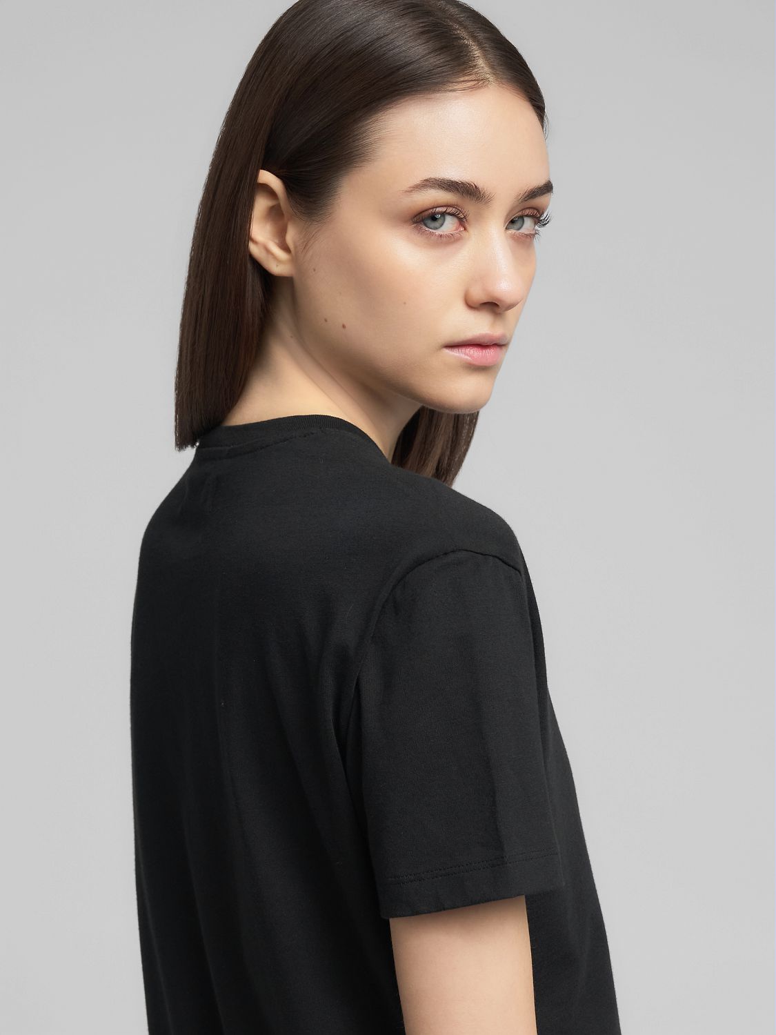 Dámské tričko s náprsní kapsou a logem Replay