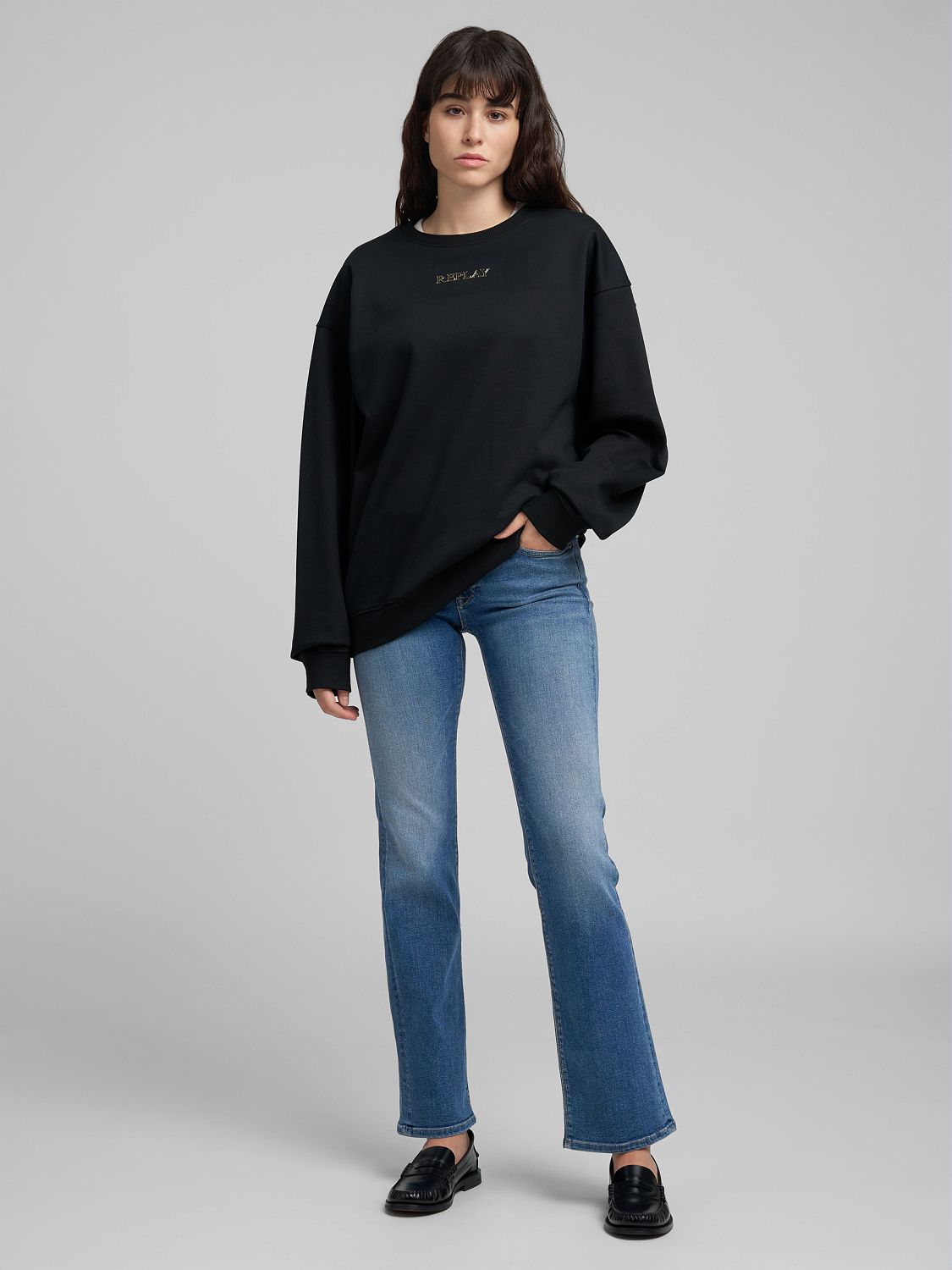 Dámská oversized mikina s decentním logem Replay