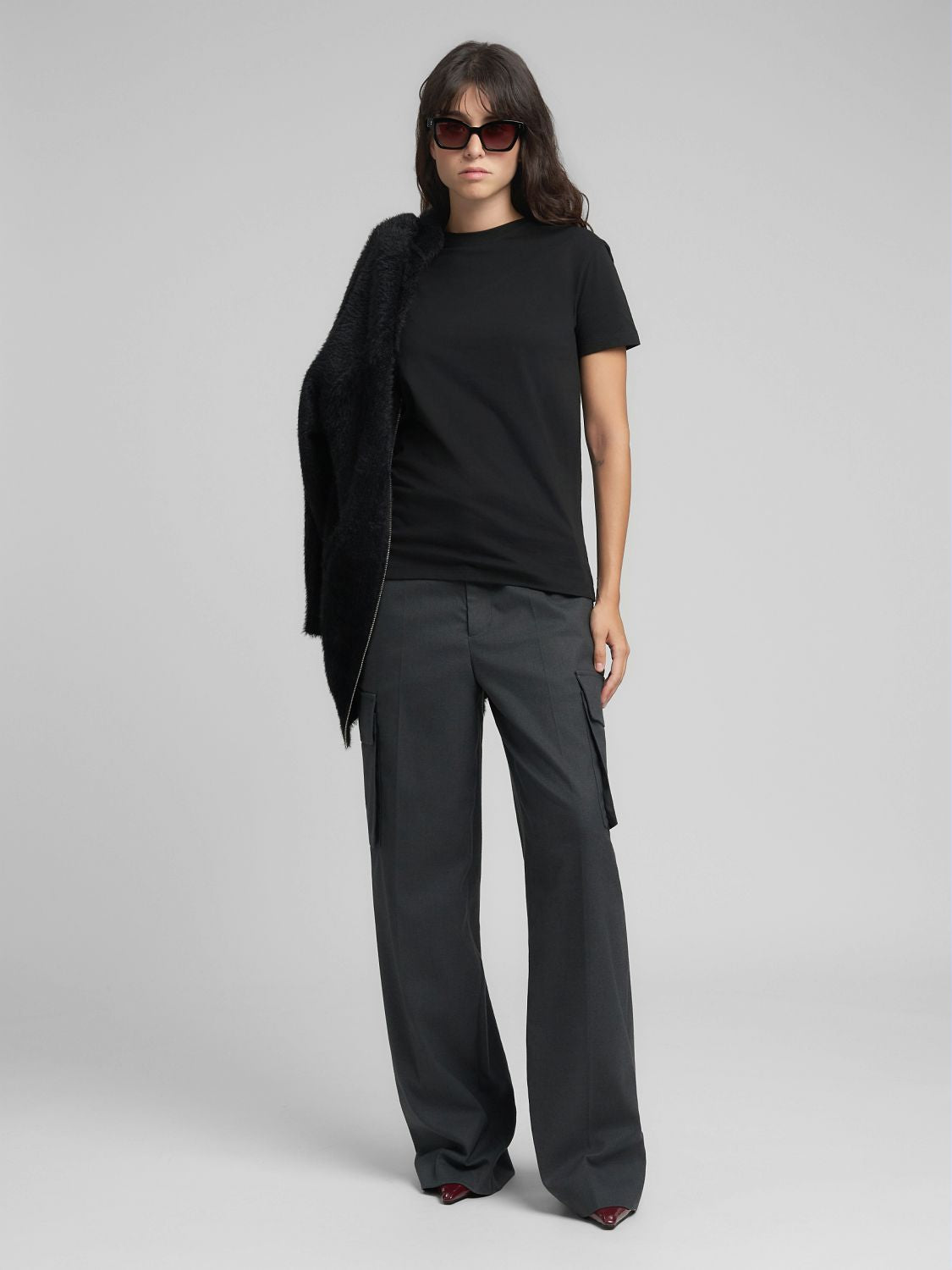 Jednoduché tričko s potiskem na boku