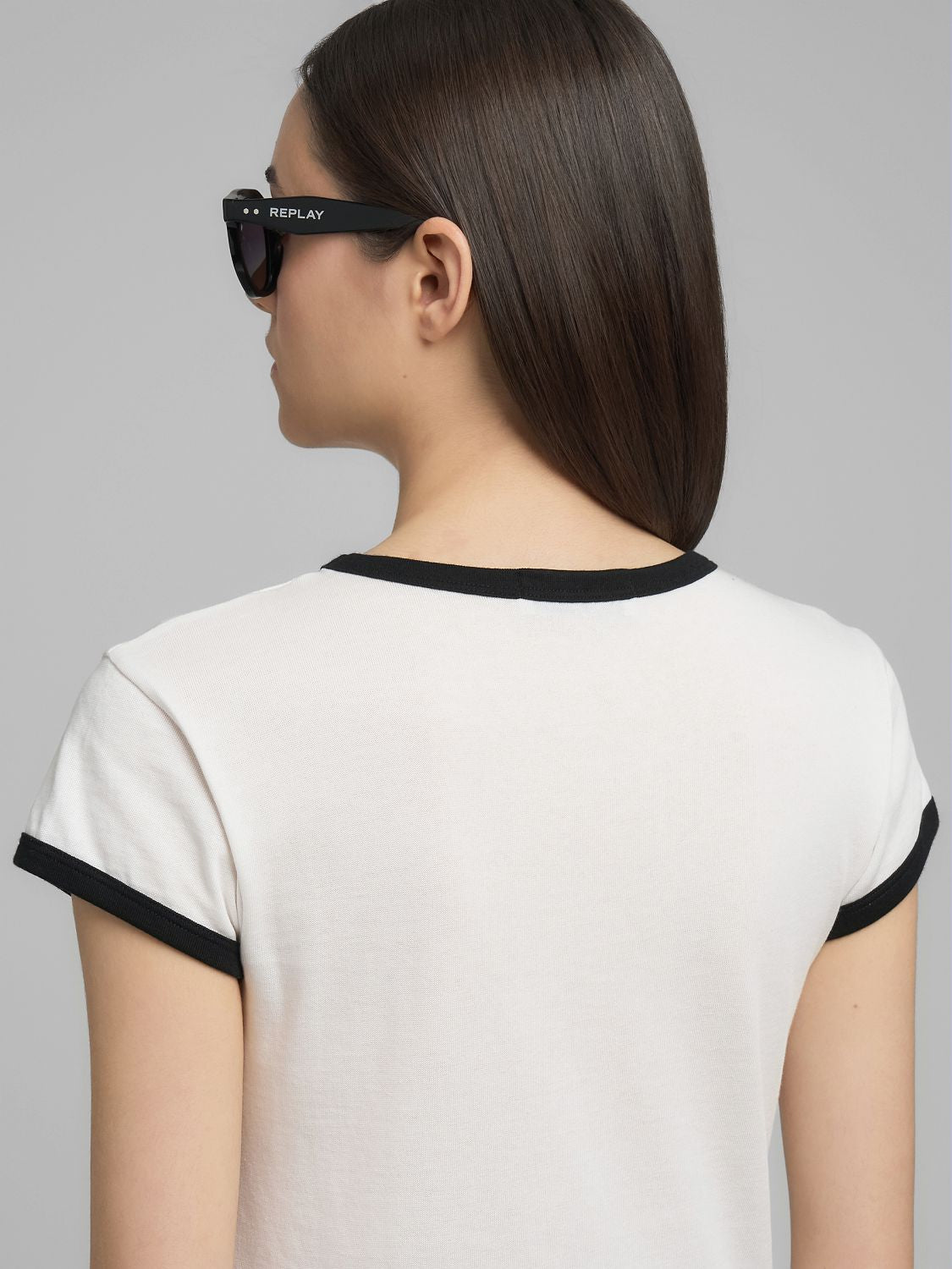 Tričko s nápisem Replay