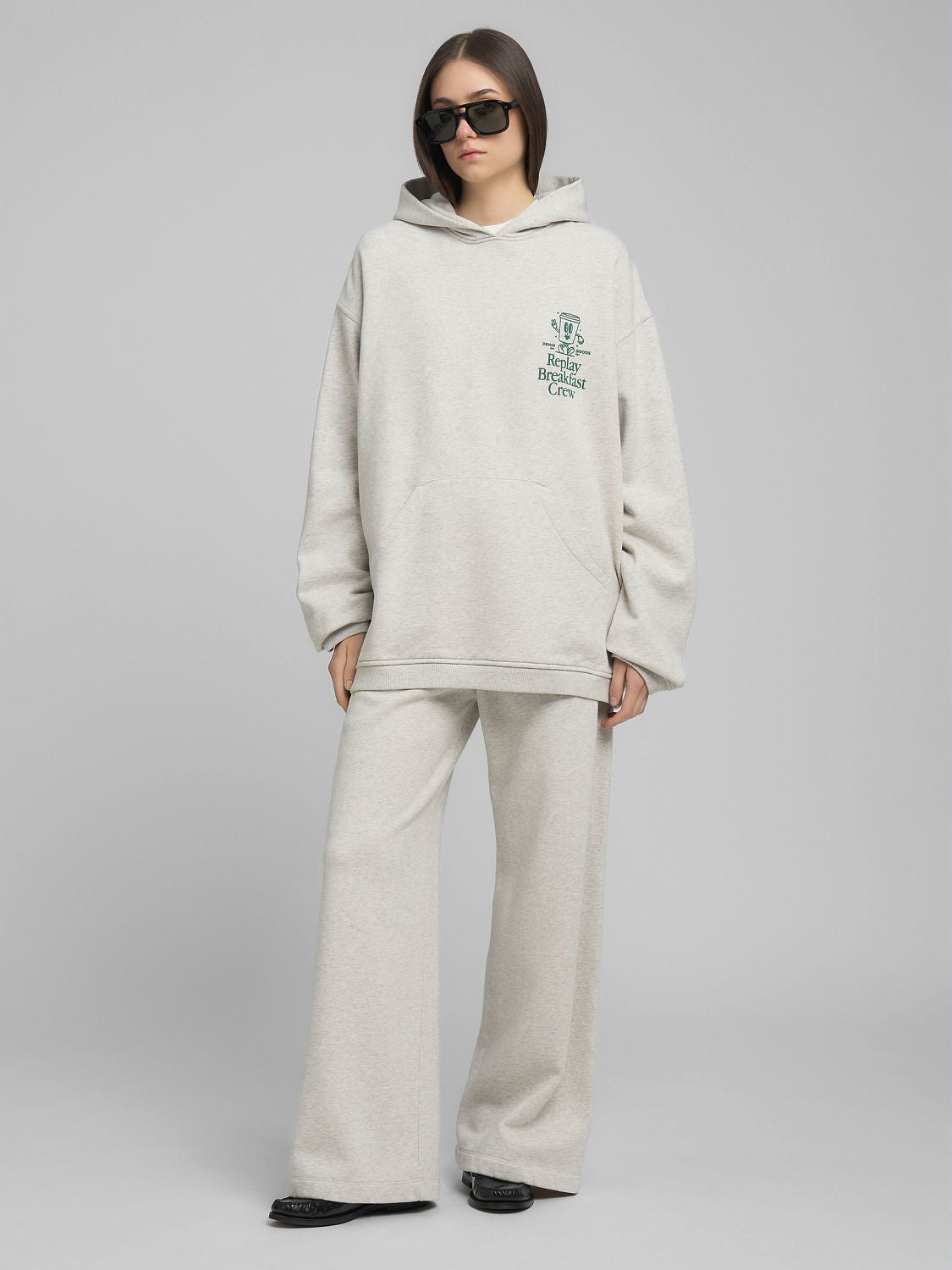 OVERSIZE MIKINA S POTISKEM