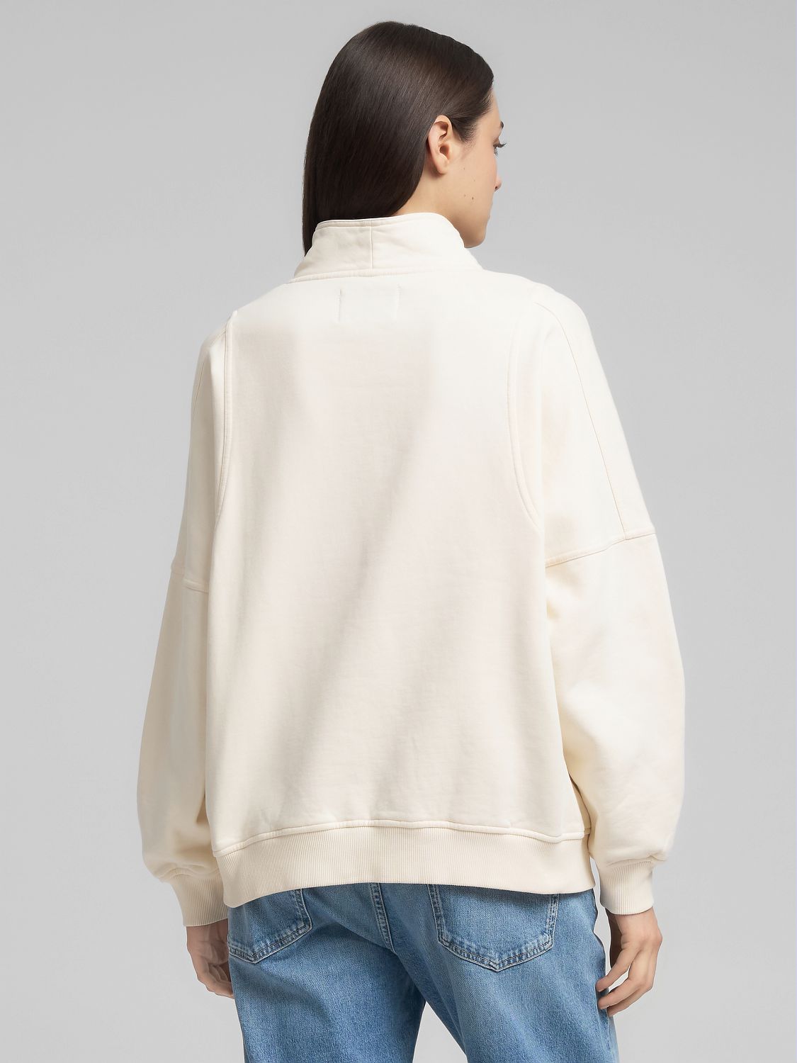 Dámská mikina s klokaní kapsou a límcem