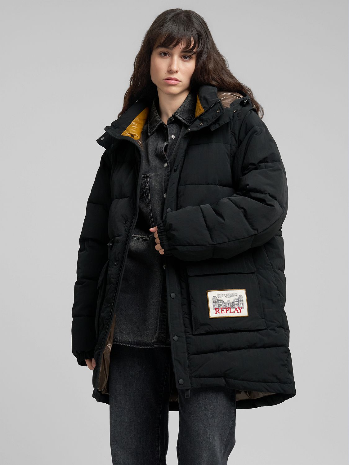 Prošívaná bunda s odepínacími rukávy