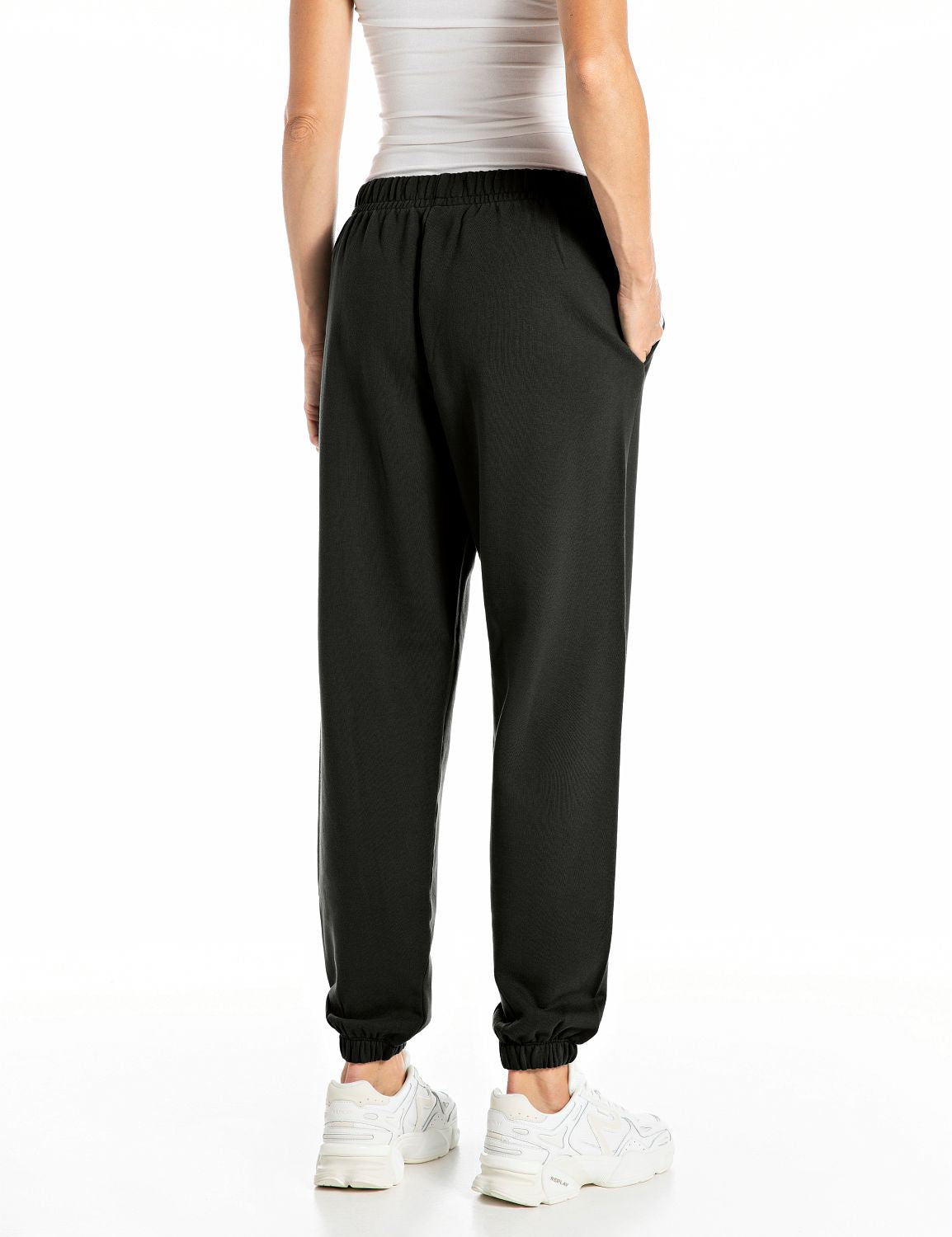 Dámské tepláky s elastickým pasem