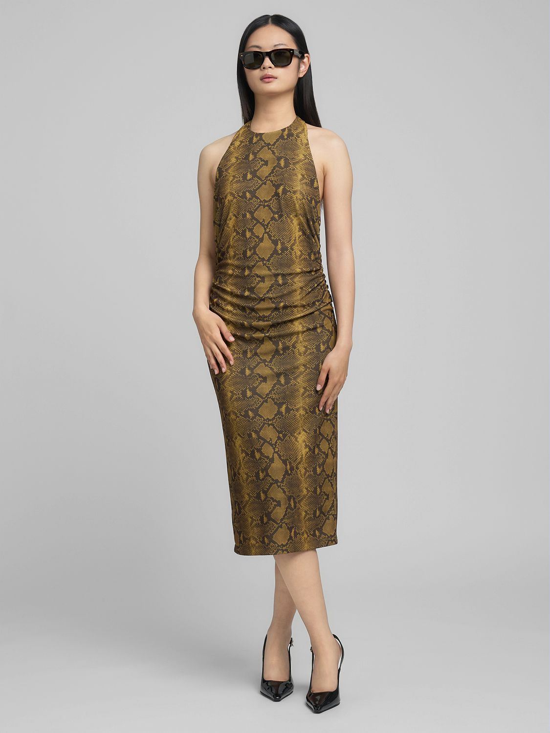 Slim šaty s hadím vzorem