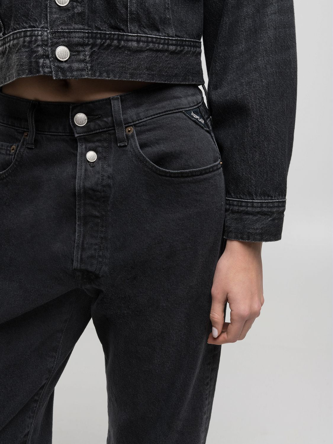 W9Z1 – Džíny rovného střihu