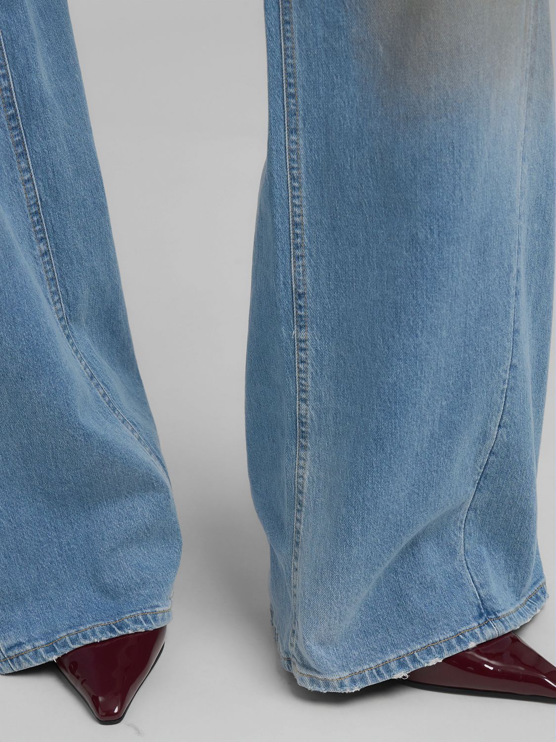 NARJA – Džíny s nízkým pasem a volnými nohavicemi