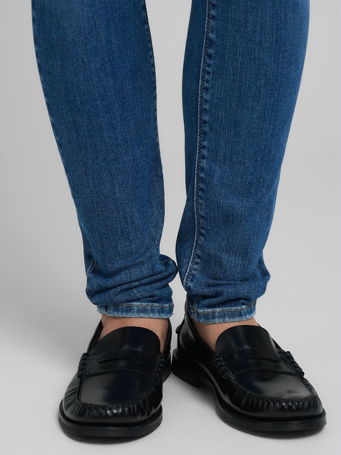 NEW LUZ – Džíny úzkého střihu