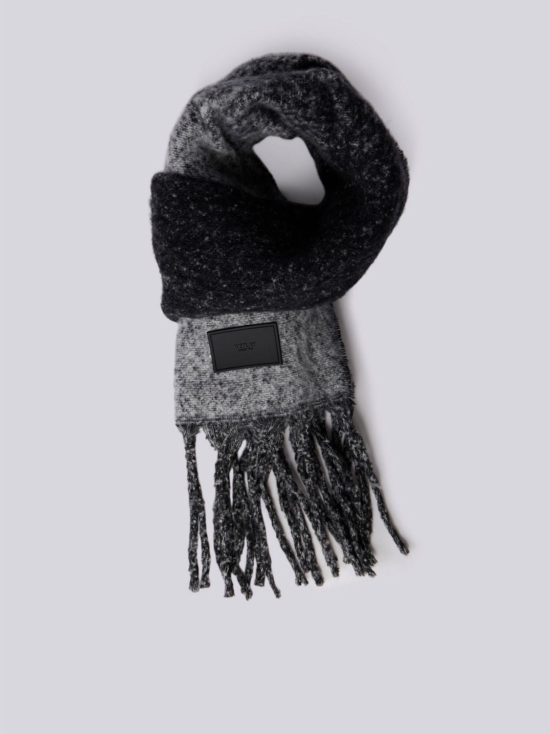 Šedá šála s třásněmi REPLAY
