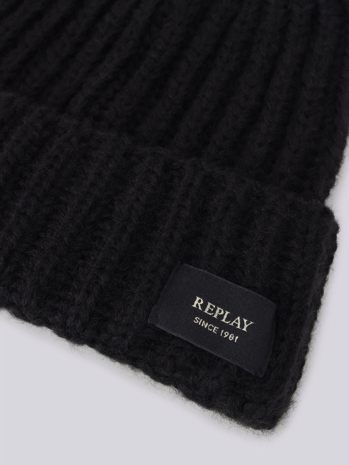 Pletený set čepice a šály