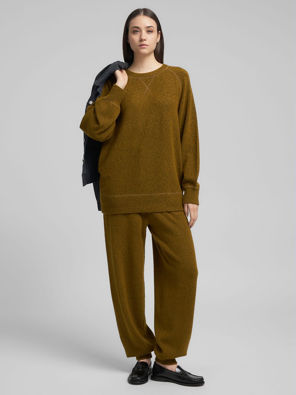 Dámský pletený svetr REPLAY