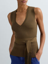 HNĚDÉ ŽEBROVANÉ TÍLKO S PÁSKEM