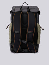 Outdoor batoh s více kapsami